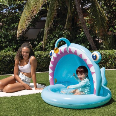 Piscina infantil Angler Fish com proteção solar e piso acolchoado | INTEX 2
