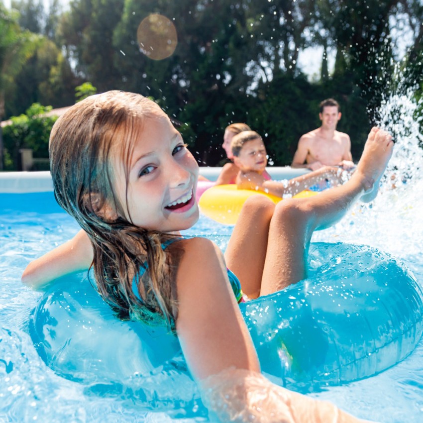 Pack de piscina desmontável retangular Prism Frame de 5 metros com 7 acessórios